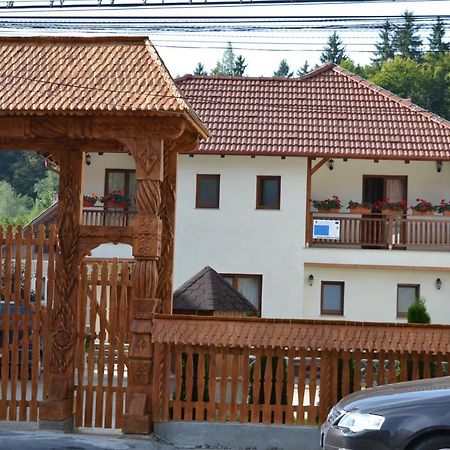 Casa Bunicii 호텔 모이세이 외부 사진
